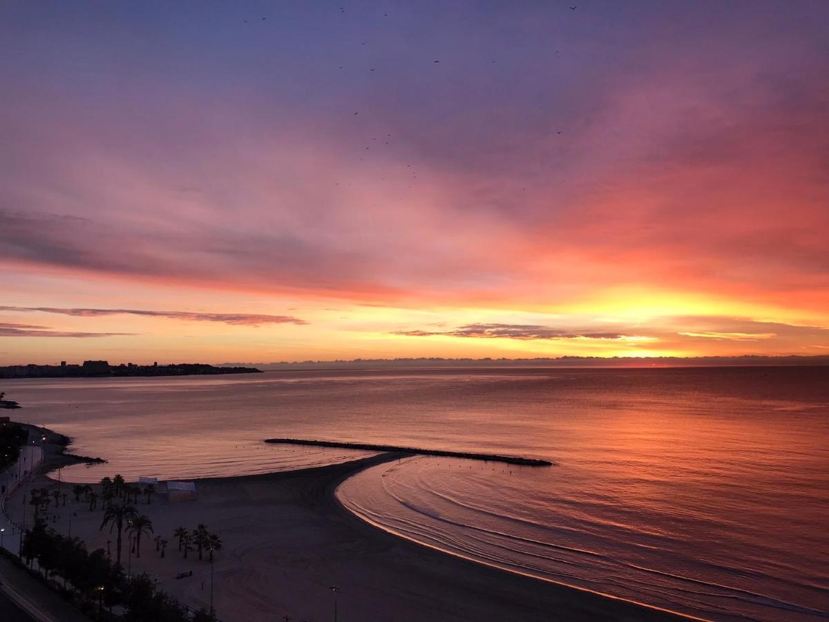 Apartamento Con Vistas Al Mar Primera Linea De Playa Del Postiguet Alicante Exteriör bild