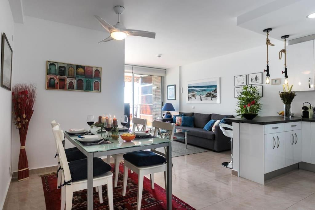Apartamento Con Vistas Al Mar Primera Linea De Playa Del Postiguet Alicante Exteriör bild