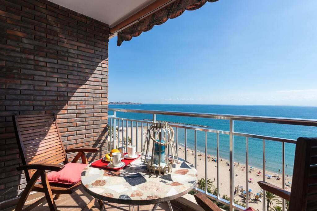 Apartamento Con Vistas Al Mar Primera Linea De Playa Del Postiguet Alicante Exteriör bild