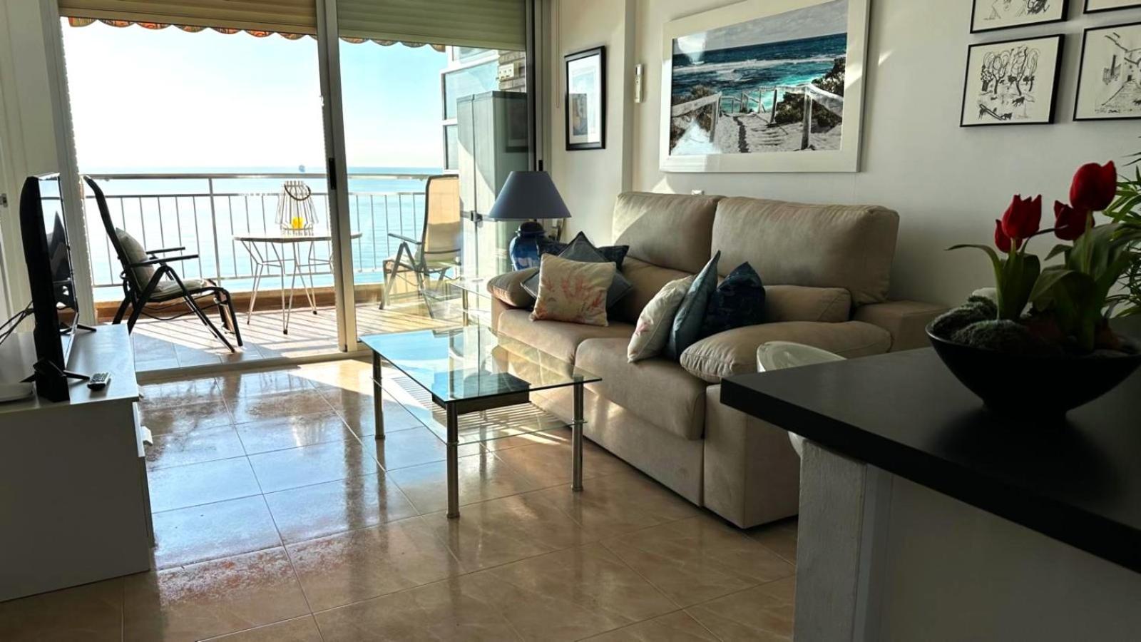 Apartamento Con Vistas Al Mar Primera Linea De Playa Del Postiguet Alicante Exteriör bild