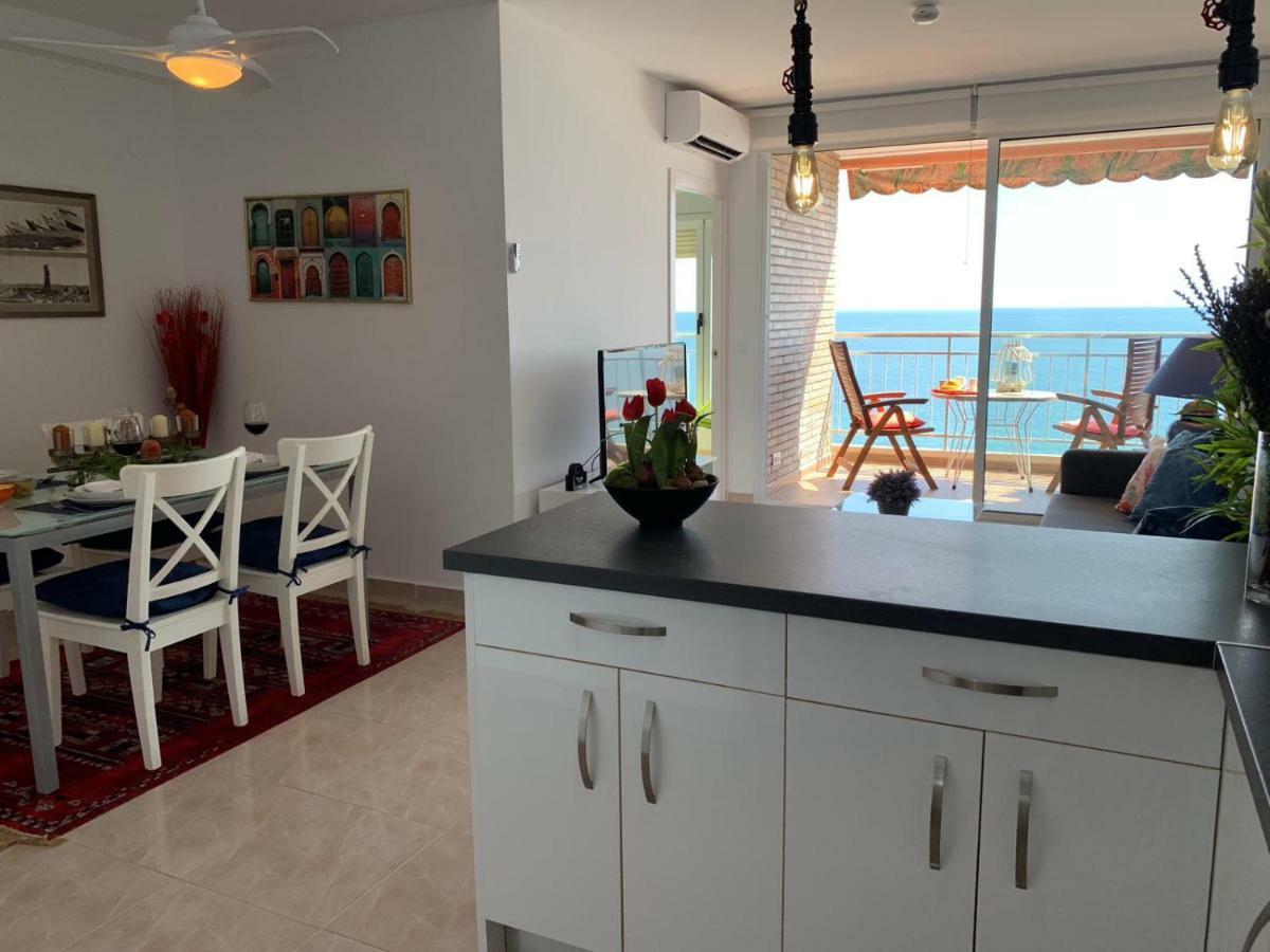 Apartamento Con Vistas Al Mar Primera Linea De Playa Del Postiguet Alicante Exteriör bild